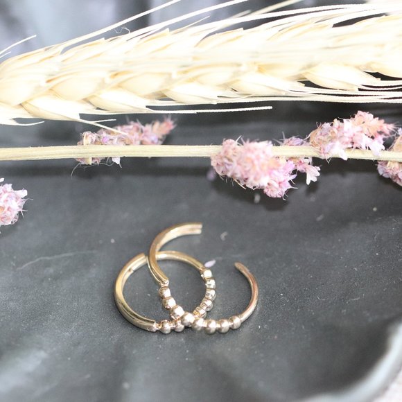 14K Solid Yellow or White Gold Beaded Thin Hoop Earrings = "the Simple T… - Picture 3 of 5